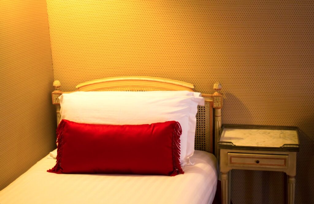 Hotel Room for The Nautic Paris Boat Show : Hotel de Seine